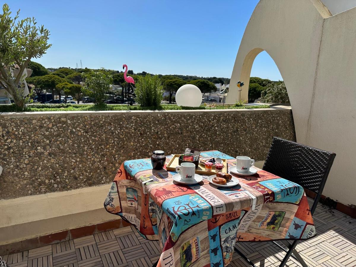 Superbe Studio, Terrasse, Piscine, Parking Le Grau-du-Roi Exterior foto